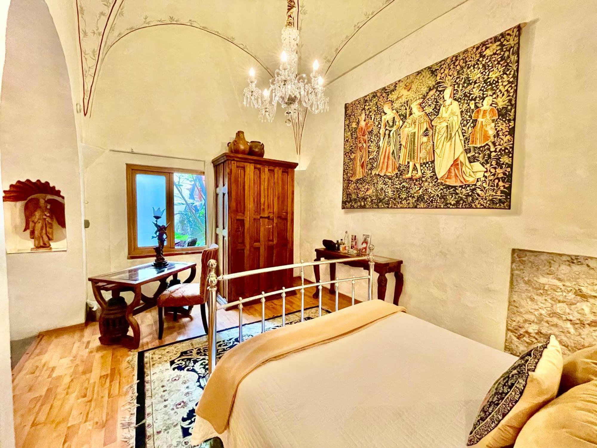 Superior Queen Room,1660299299:JPEG